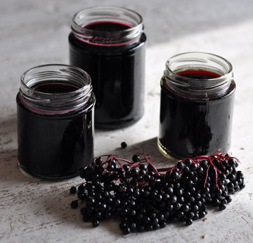 Homemade Organic Elderberry Syrup